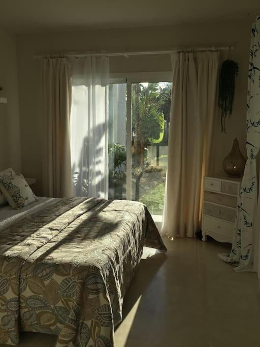 Alcazaba Blue Lagoon 3 Bedroom, Ground Floor Apartment Estepona Exteriér fotografie