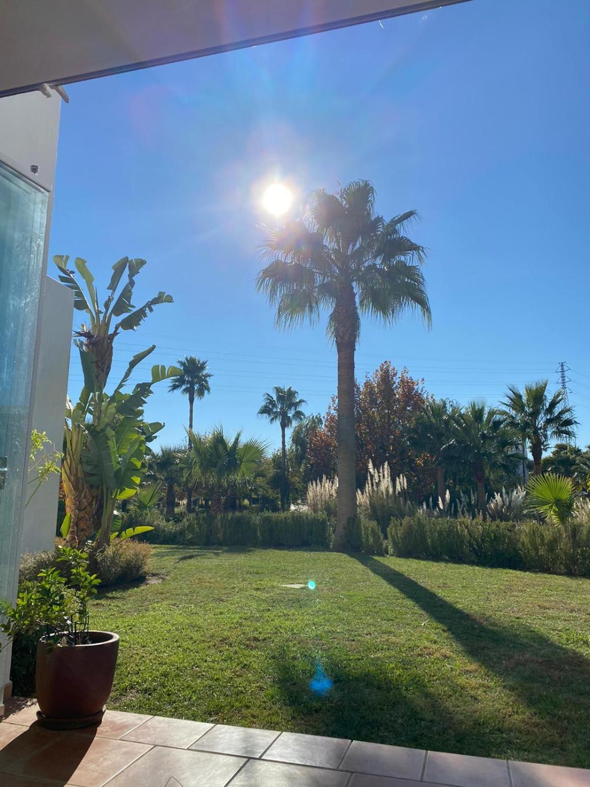 Alcazaba Blue Lagoon 3 Bedroom, Ground Floor Apartment Estepona Exteriér fotografie